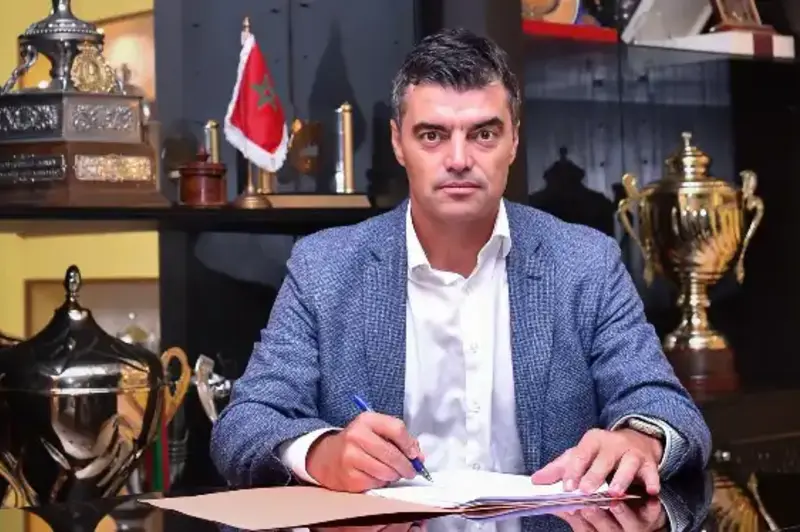 خلفا لسانتوس.. الجيش الملكي يعلن تعاقده مع بيدرو جونسالفيس